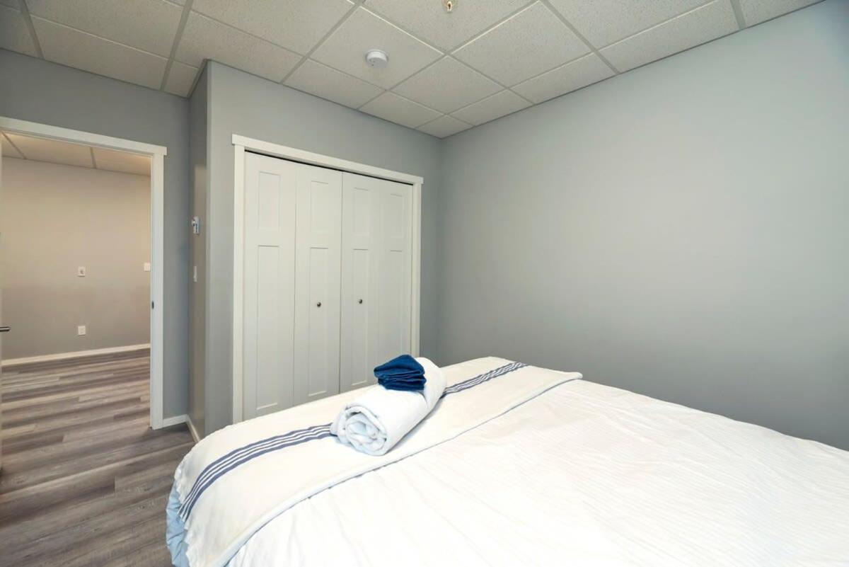 Nn - The Wanderoo - Riverdale 3-Bed 2 5-Bath Whitehorse Eksteriør bilde