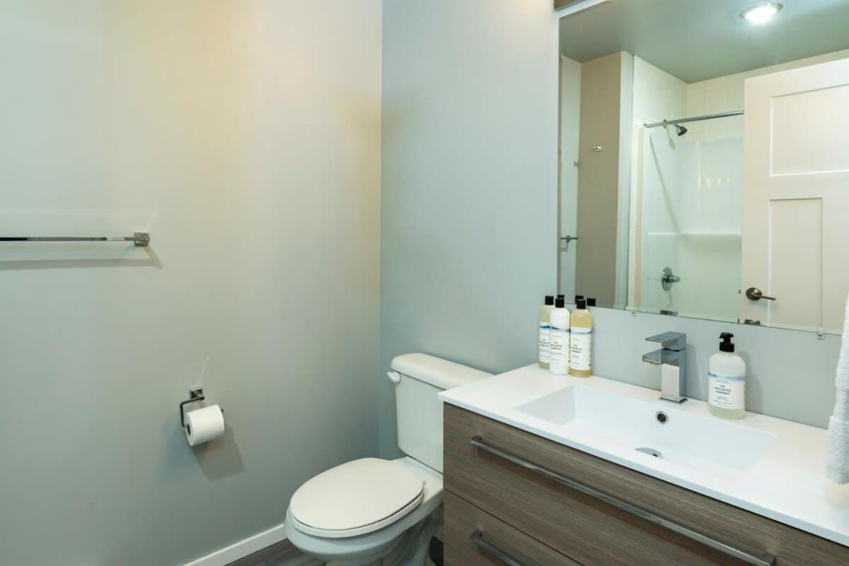 Nn - The Wanderoo - Riverdale 3-Bed 2 5-Bath Whitehorse Eksteriør bilde