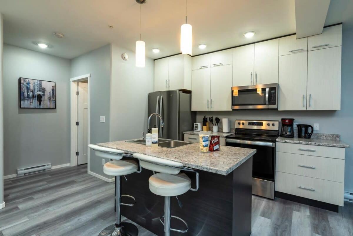 Nn - The Wanderoo - Riverdale 3-Bed 2 5-Bath Whitehorse Eksteriør bilde