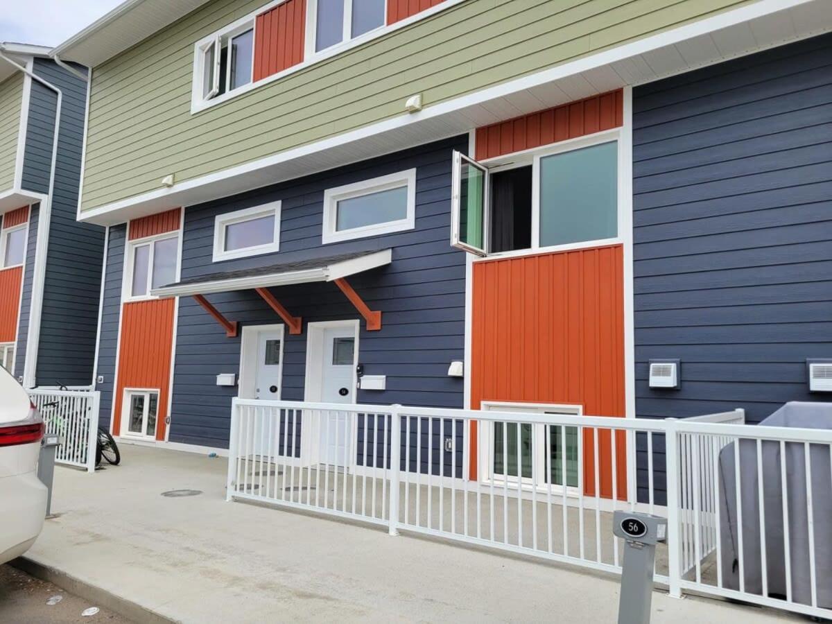 Nn - The Wanderoo - Riverdale 3-Bed 2 5-Bath Whitehorse Eksteriør bilde